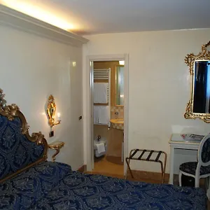 Vecellio Hotel Venise